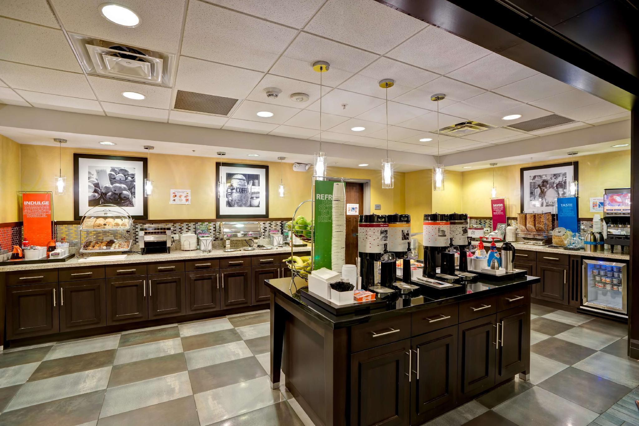 Hampton Inn & Suites Columbia South Fort Meade Area Eksteriør billede