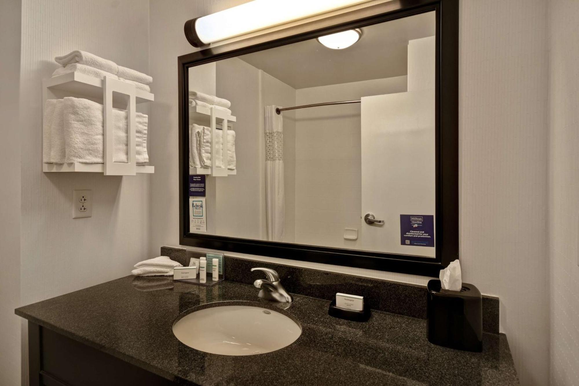 Hampton Inn & Suites Columbia South Fort Meade Area Eksteriør billede